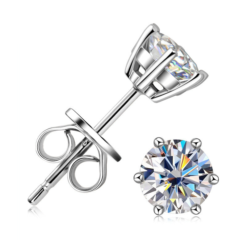 Orecchini in argento e moissanite