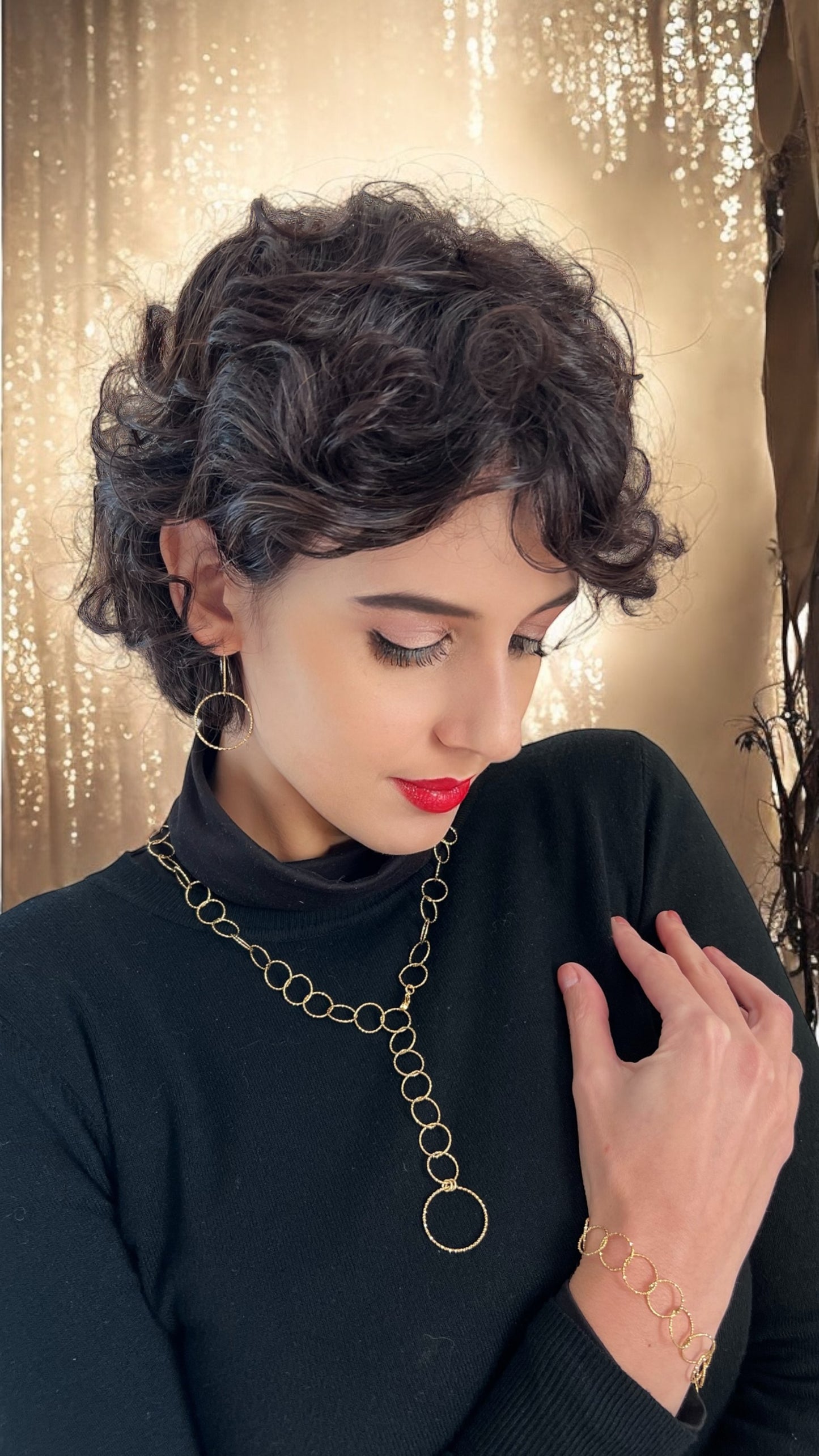 Orecchini e collana in acciaio