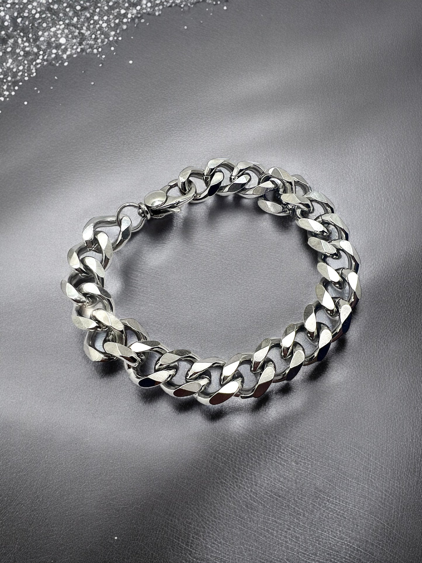 Bracciale in acciaio a catena