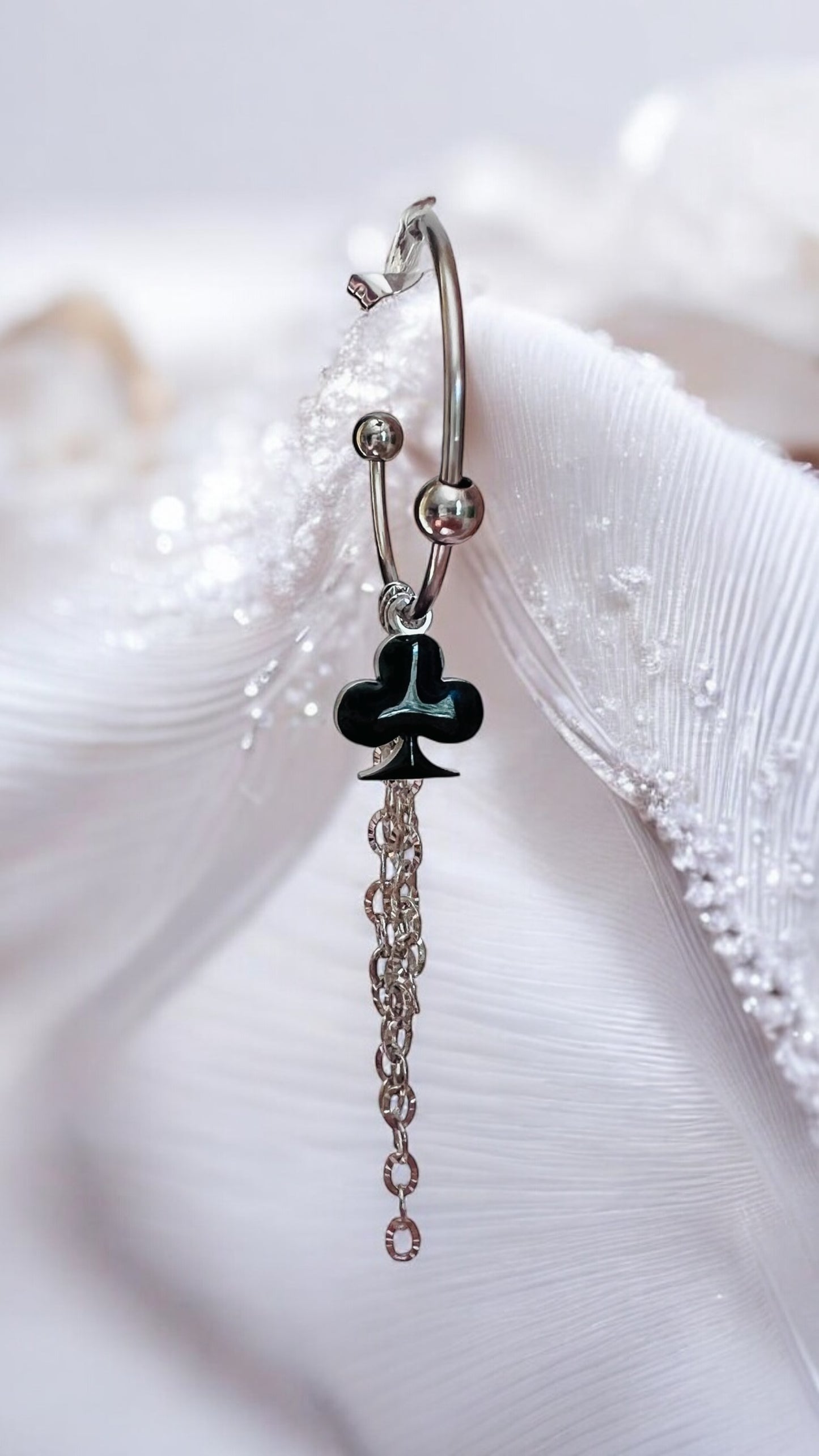 Mono orecchino in acciaio