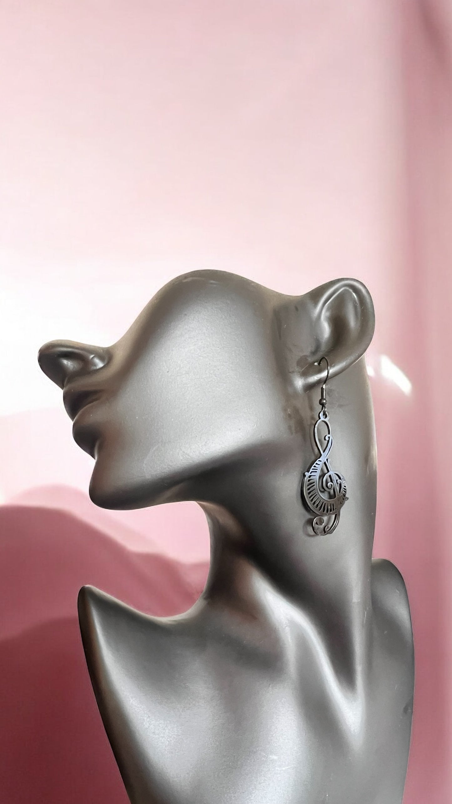 Mono Orecchino in Acciaio nero