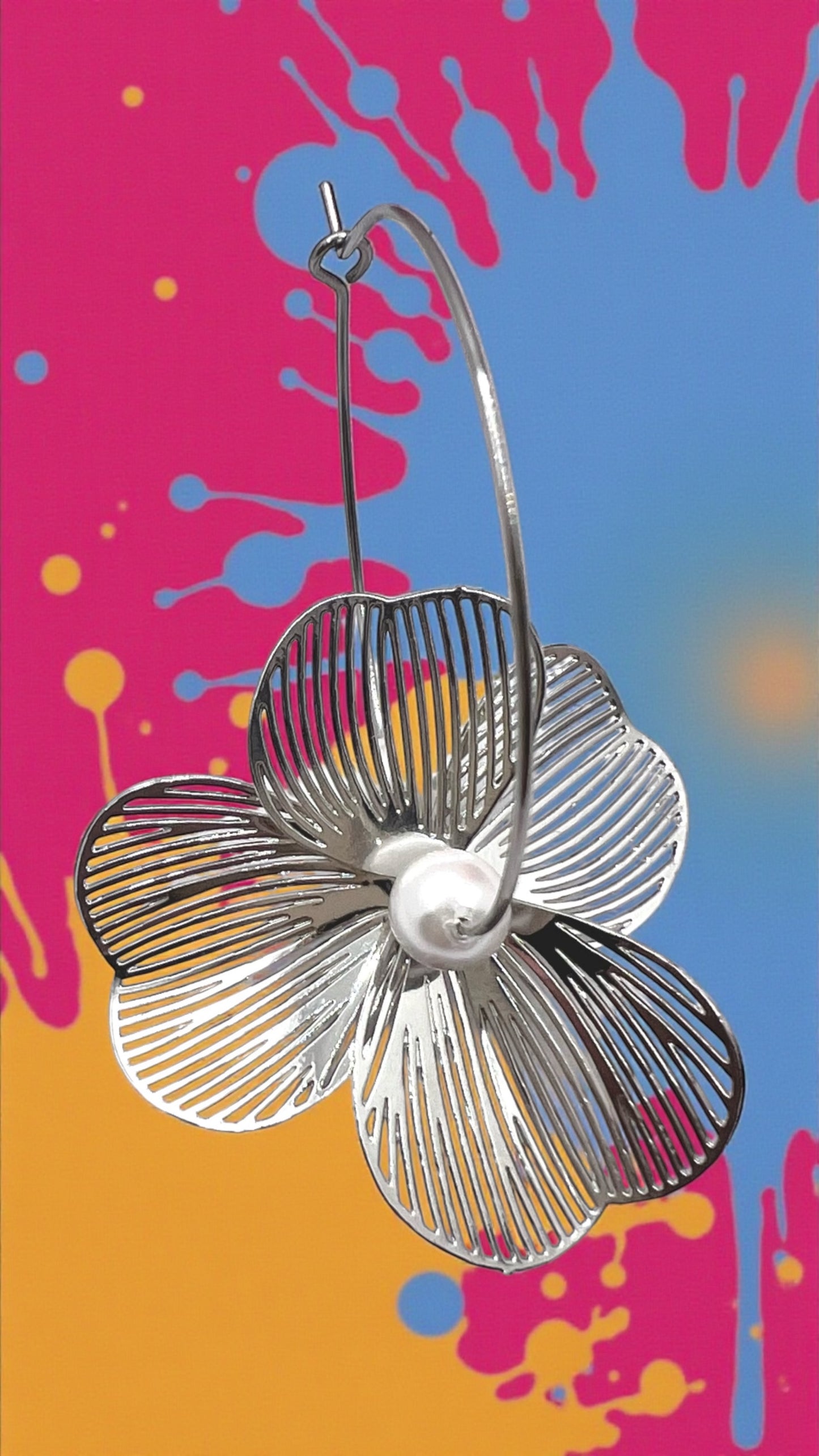 Mono orecchino Fiore acciaio e perla di conchiglia