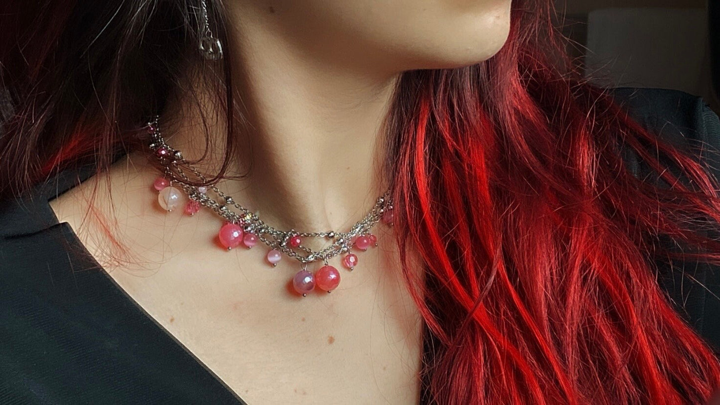 Girocollo multifilo in acciaio con agate elettrolucidate