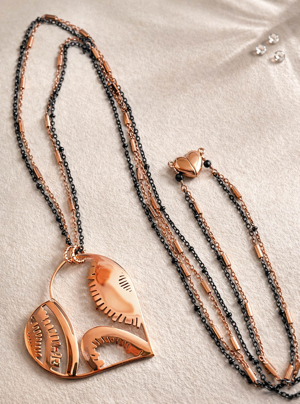 Collana con Cuore Magnetico e Maxi Ciondolo Cuore in Acciaio Rosato e Nero firmato Vizio Gioielli