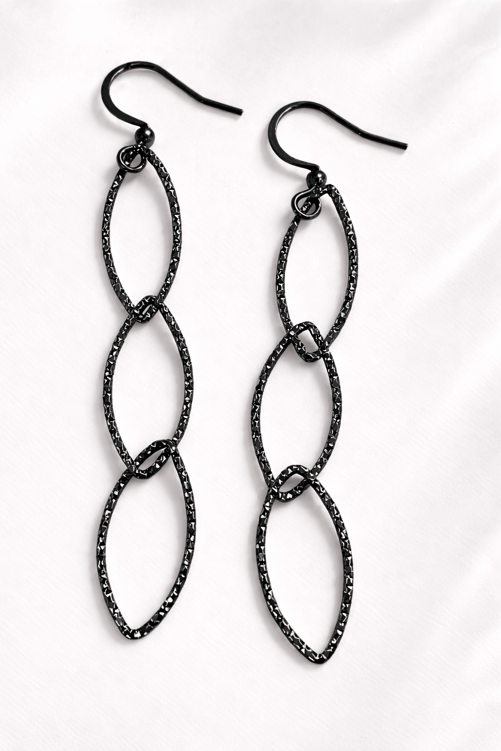 Orecchini in acciaio nero firmati Vizio Gioielli