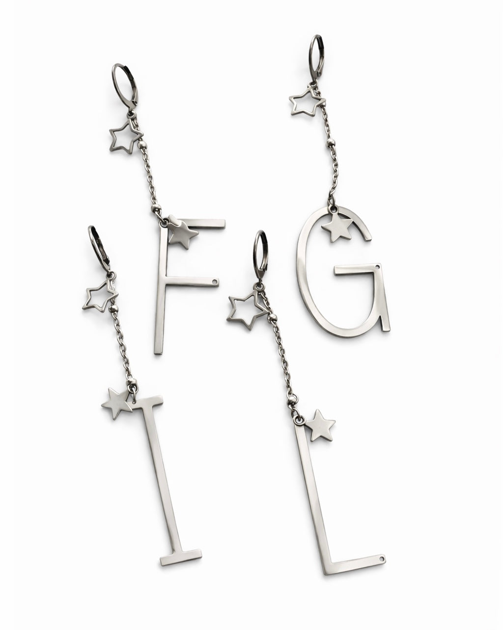 Mono orecchino LETTERA in acciaio firmato Vizio Gioielli