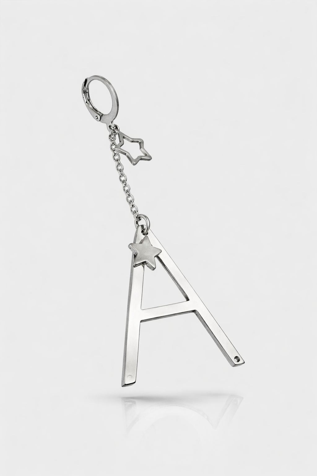 Mono orecchino LETTERA in acciaio firmato Vizio Gioielli