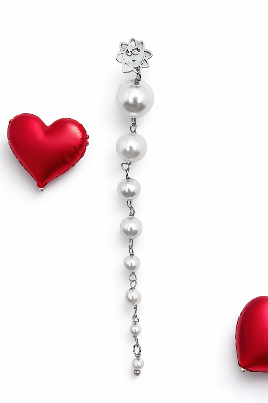 Mono orecchino in acciaio perle di madreperla firmato Vizio Gioielli