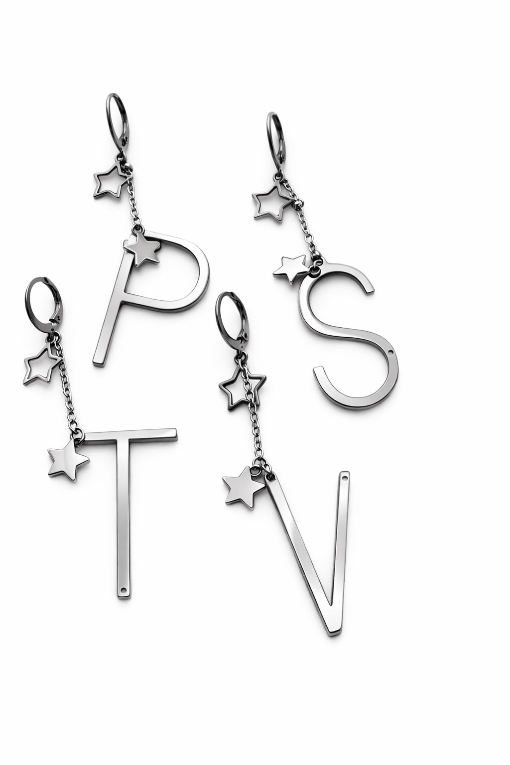 Mono orecchino LETTERA in acciaio firmato Vizio Gioielli