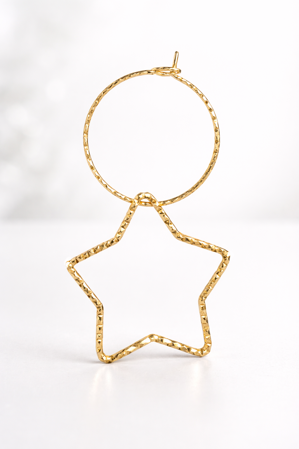 Mono Orecchino  in acciaio dorato firmato Vizio Gioielli