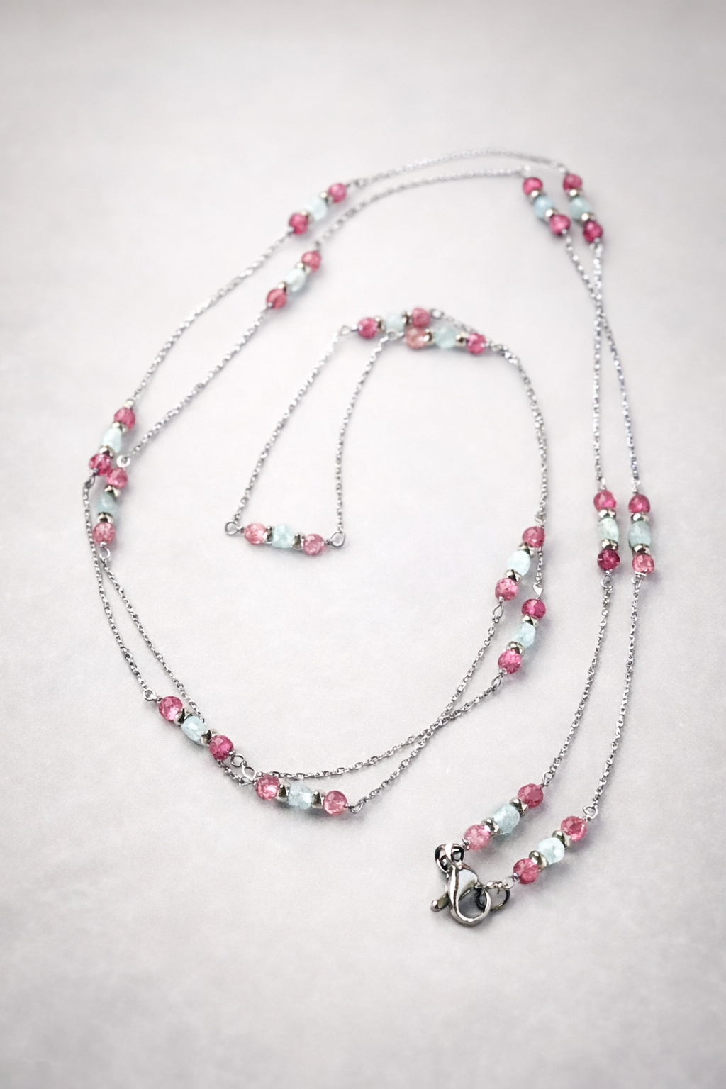 Collana in acciaio diamantato, tormaline e acquamarine firmata Vizio Gioielli