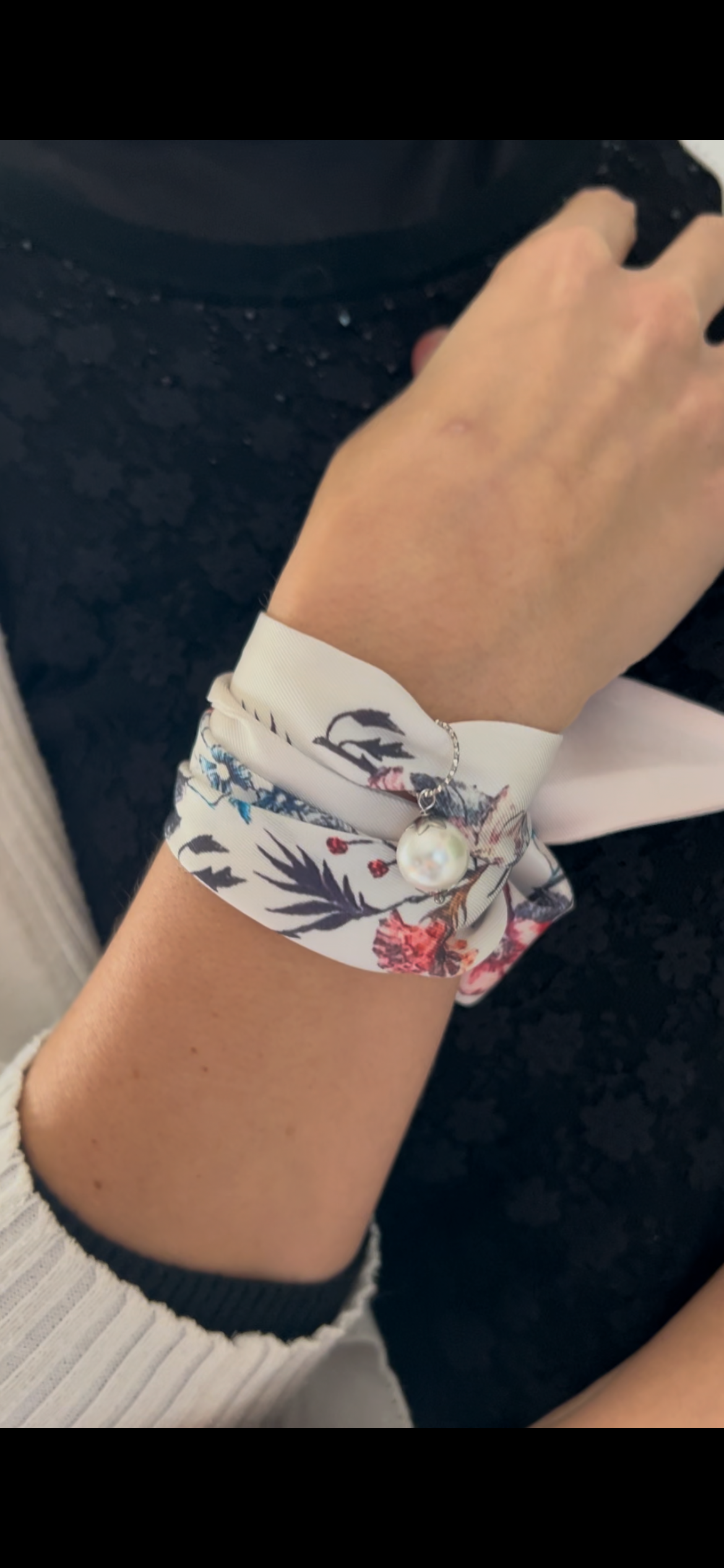 Choker di raso