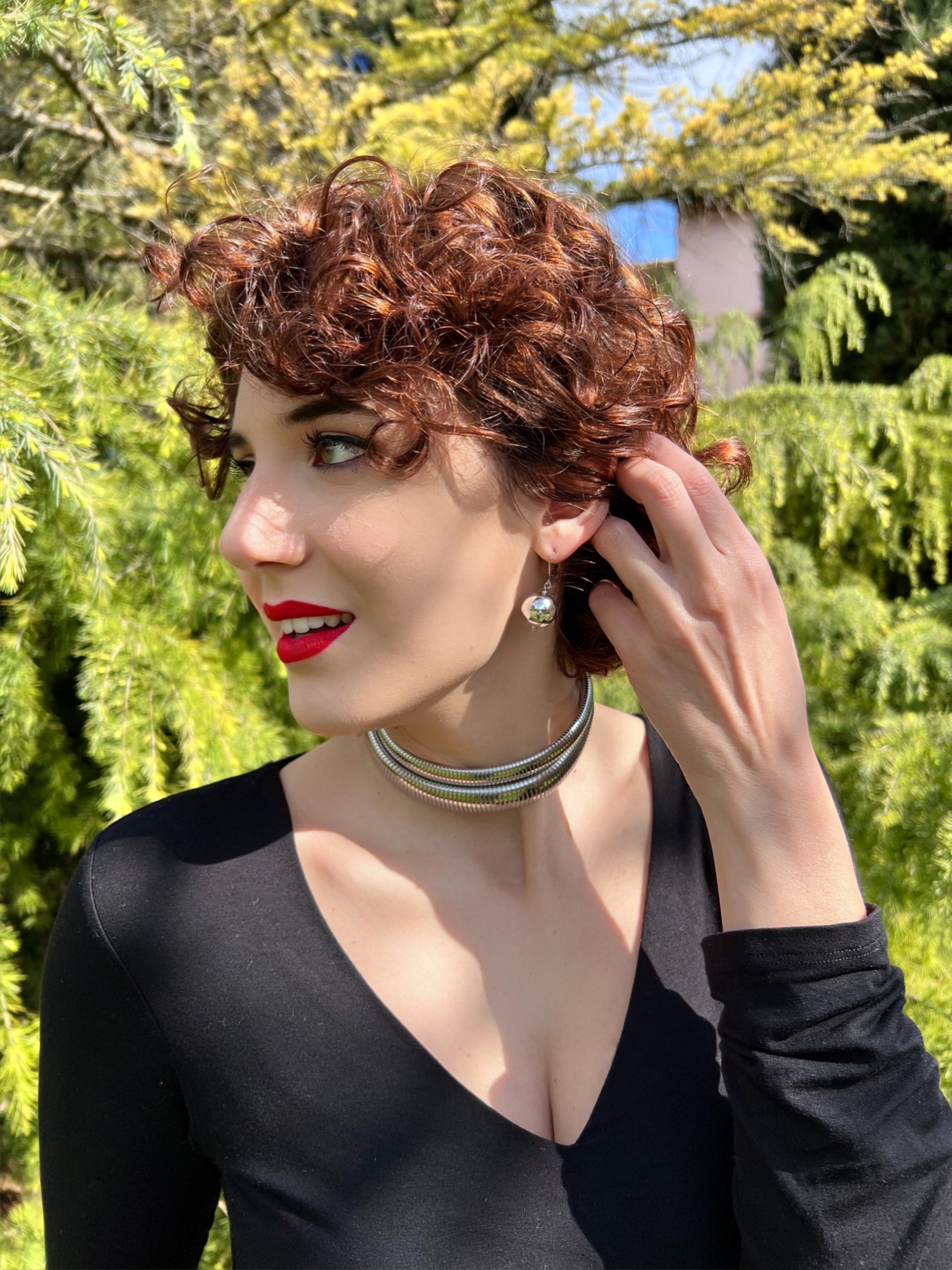 Girocolli e orecchini in acciaio 