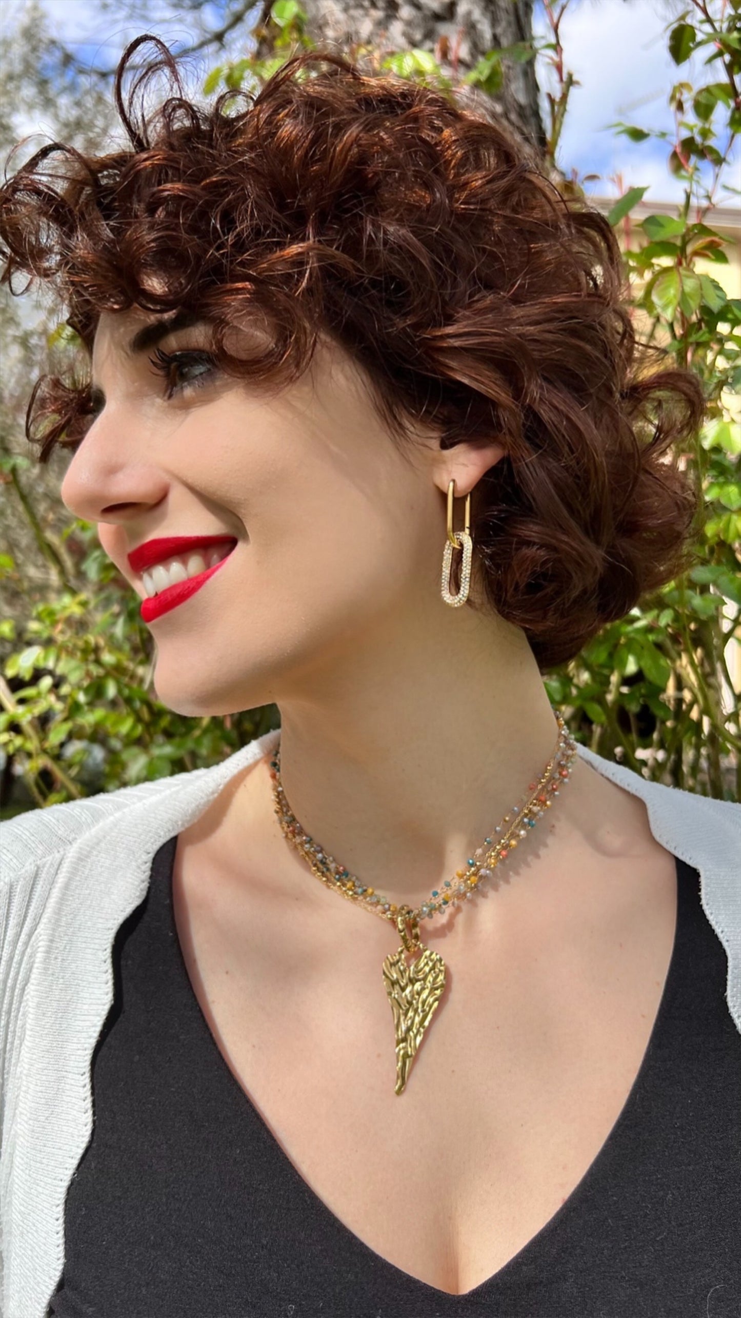 Girocollo multifilo in acciaio e cristalli con pendente cuore