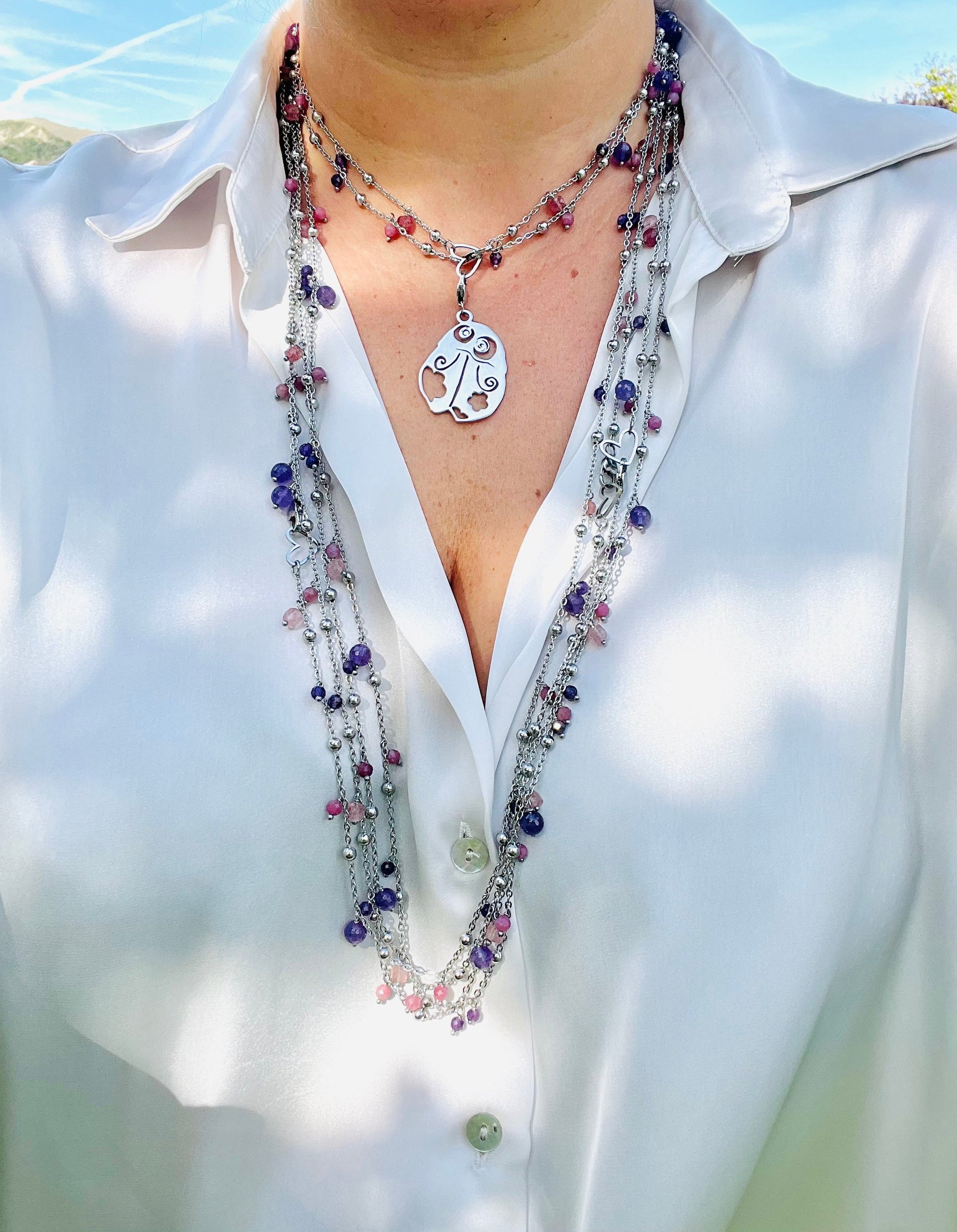 Collana in acciaio e pietre semipreziose