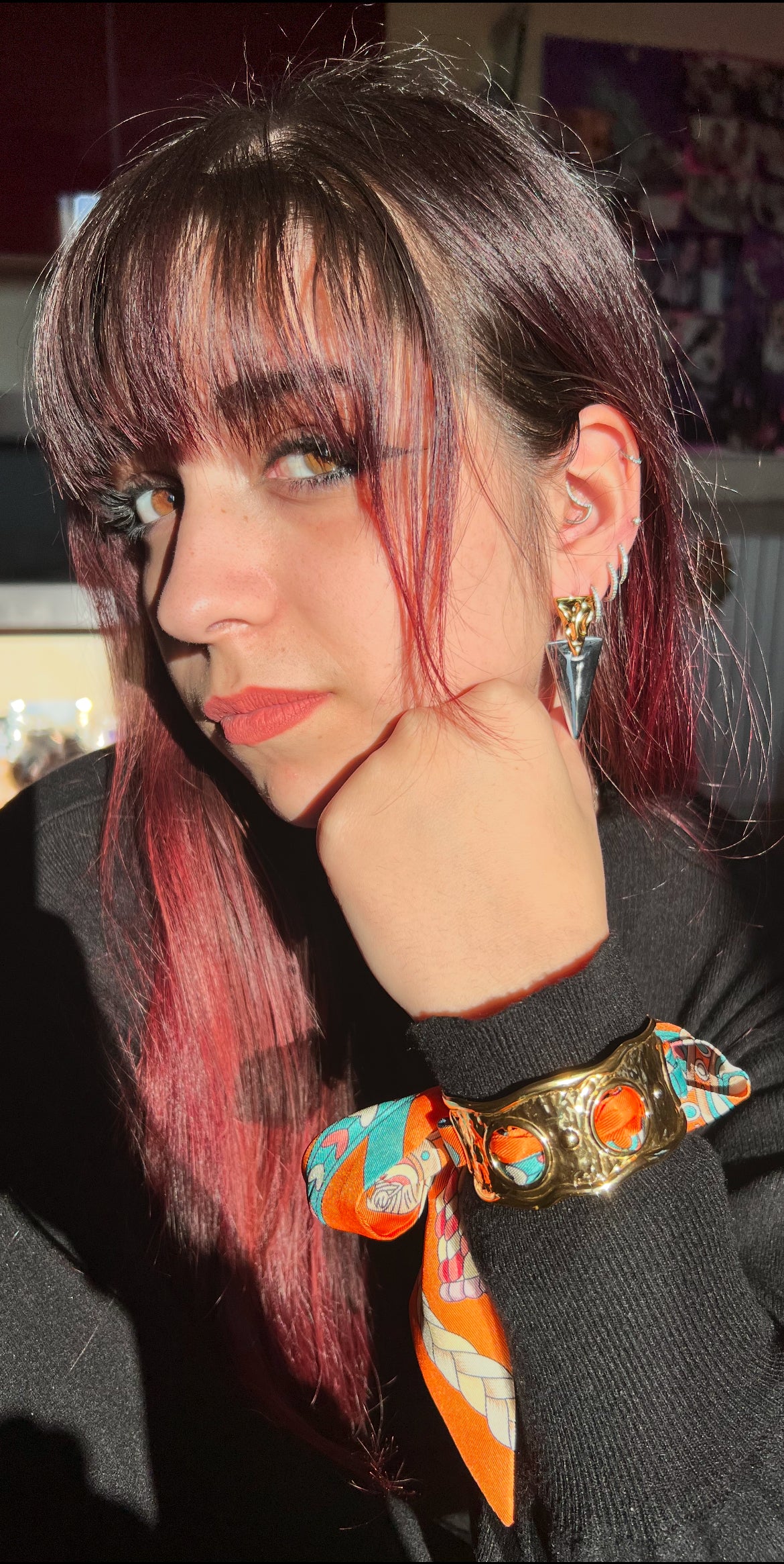 Orecchini e bracciale in acciaio