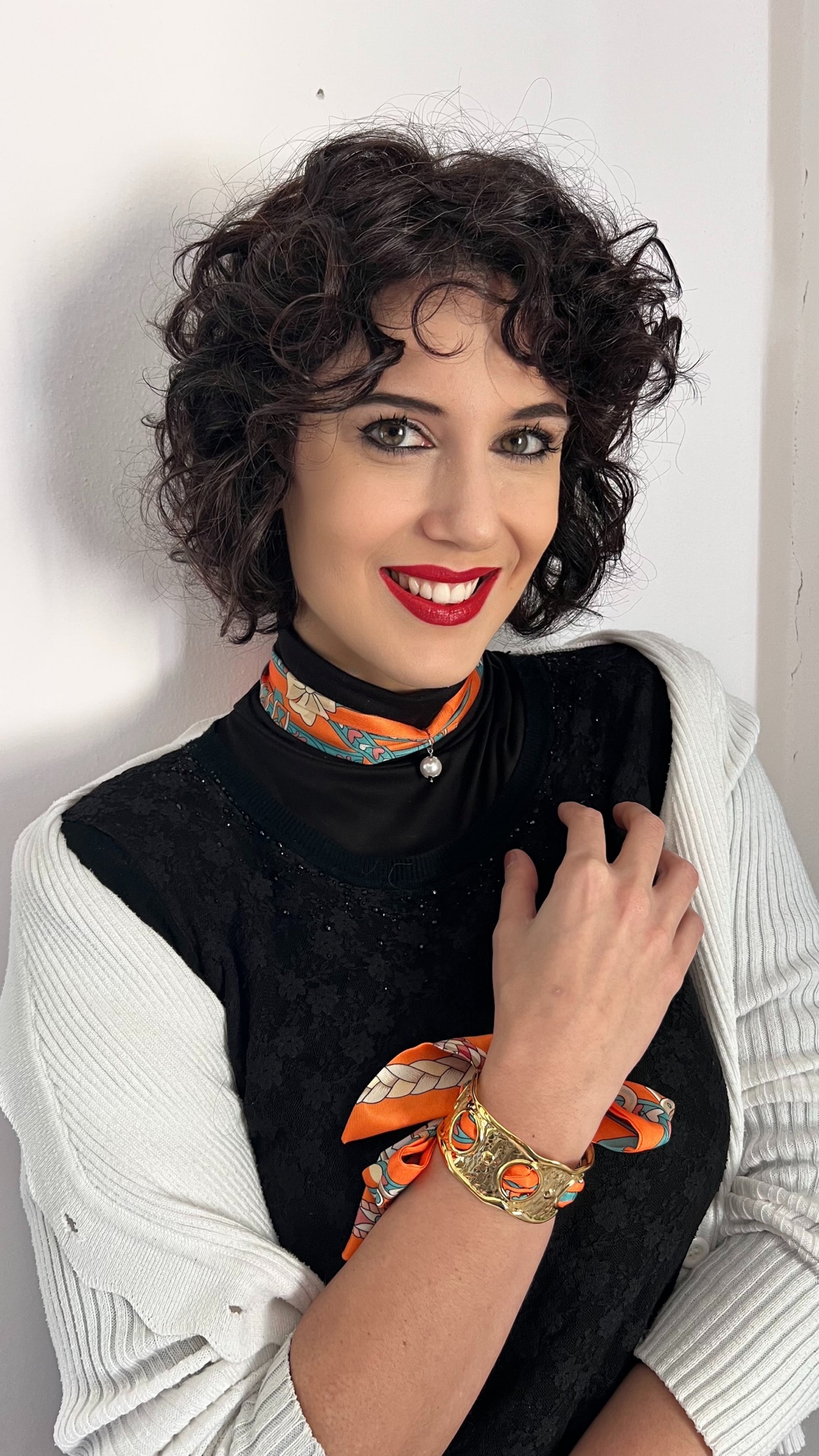 Choker di raso romantico con perla 
