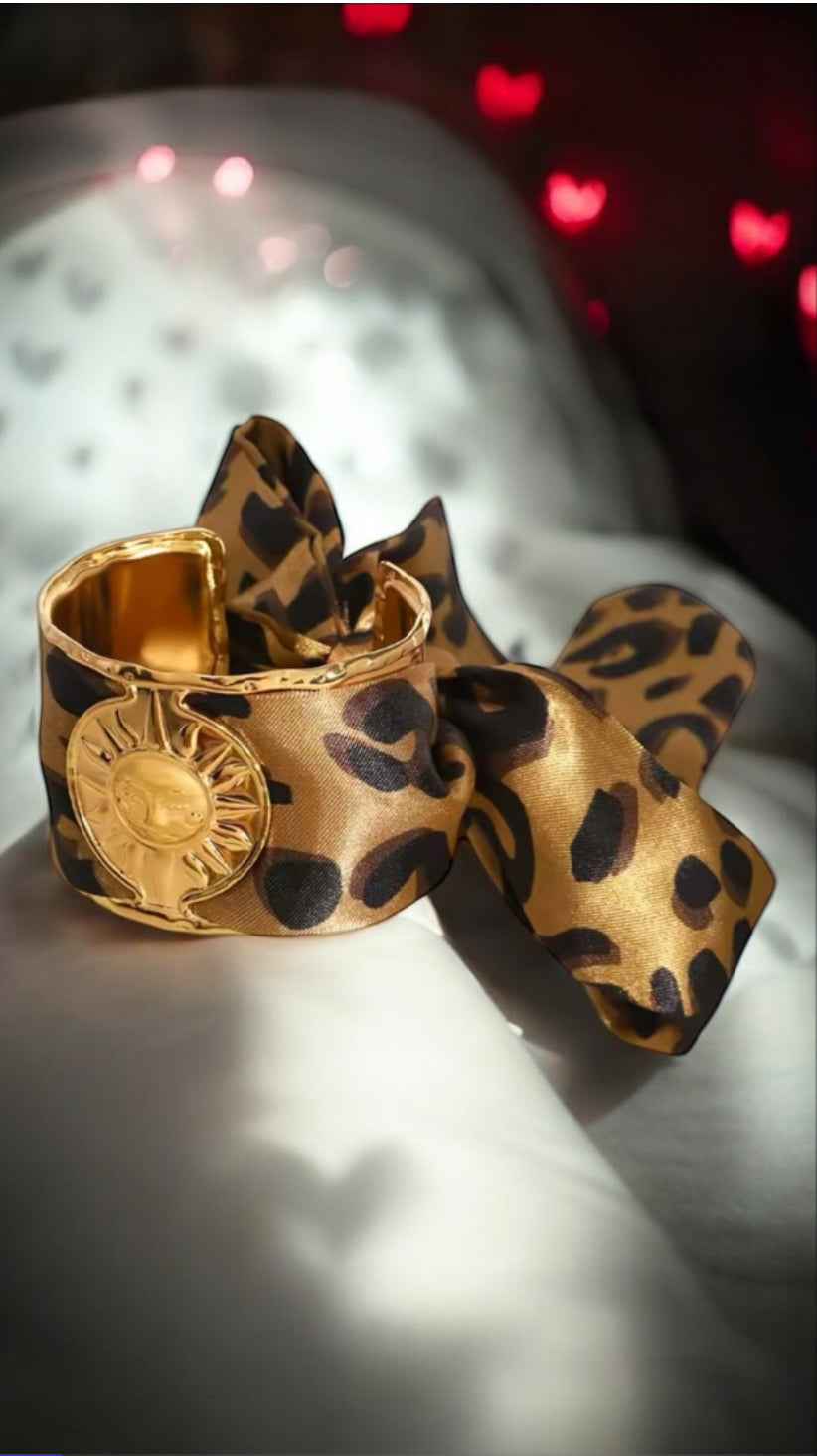 Bracciale rigido Sole