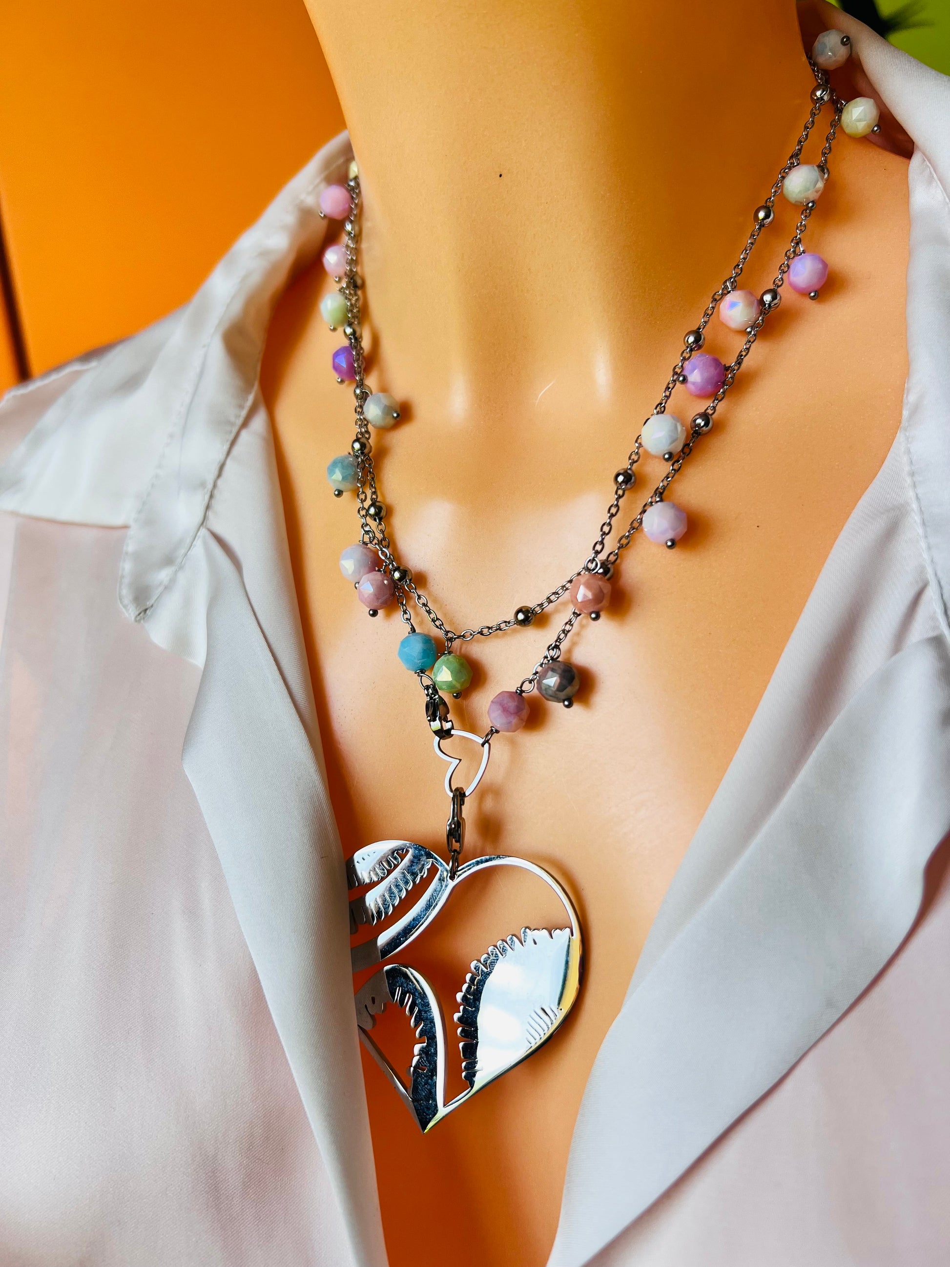 Collana in acciaio e cristalli