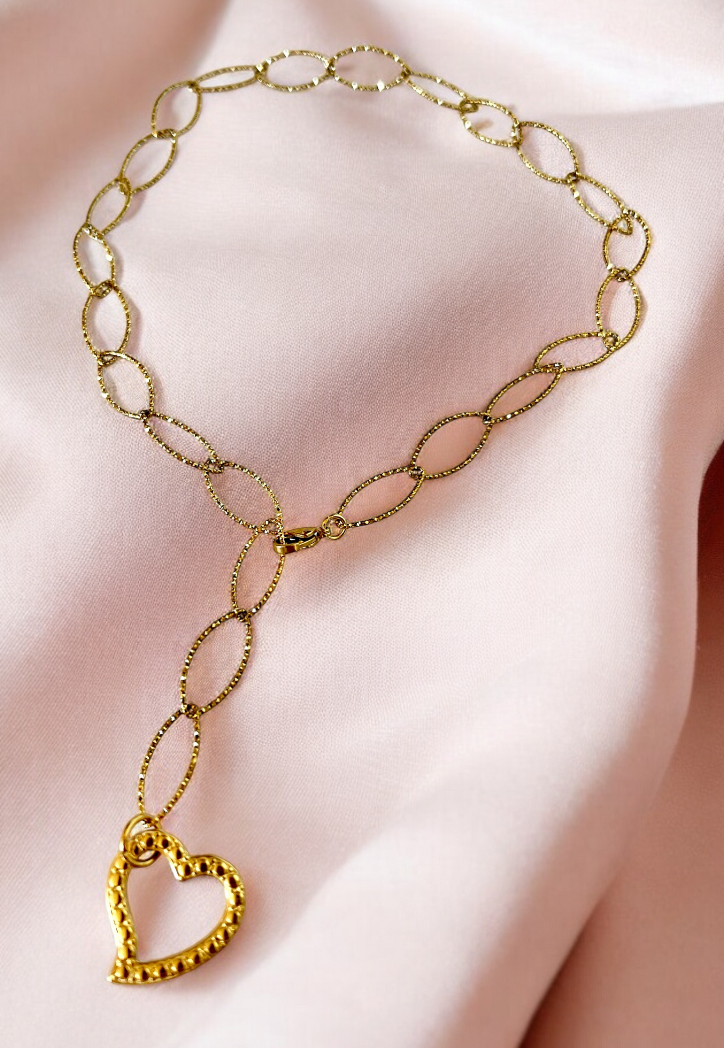 Girocollo in acciaio dorato