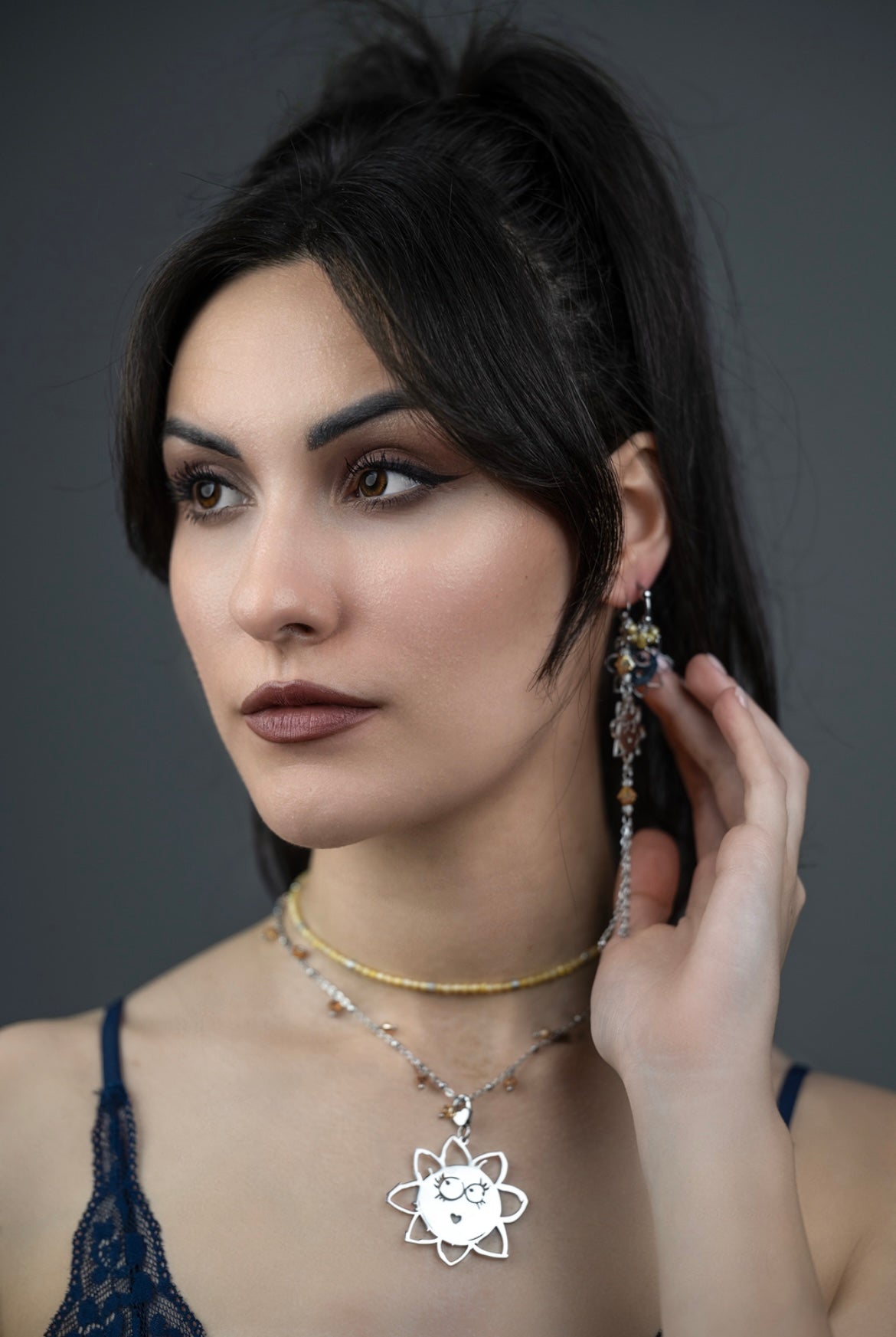 Girocollo e orecchini in acciaio e cristalli Swarovski