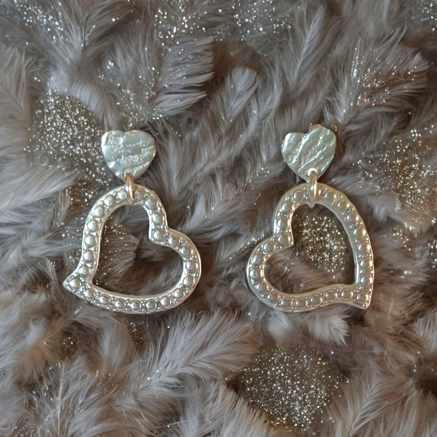 Orecchini in acciaio colore argento cuore grande