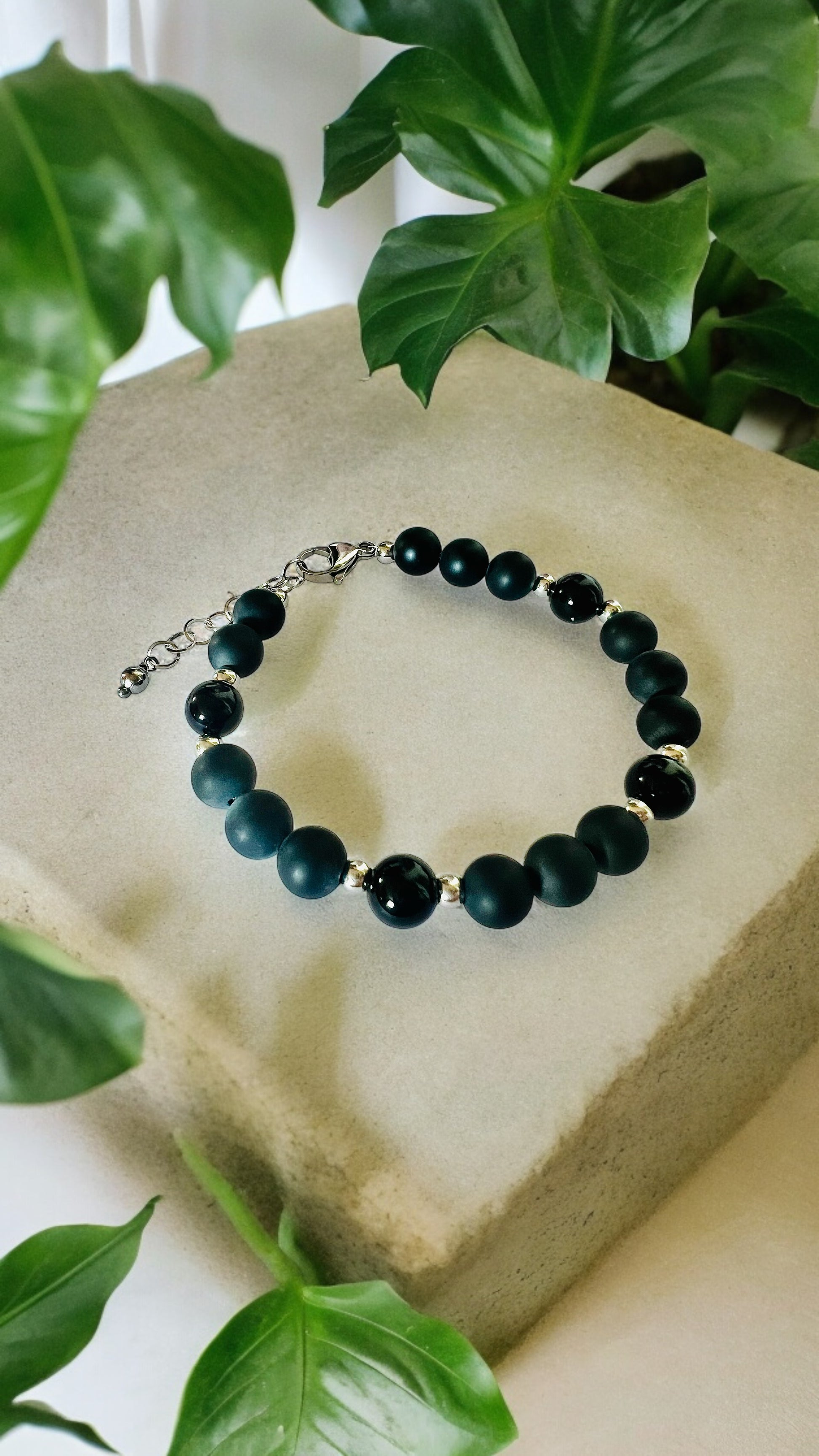 Bracciale uomo in acciaio con onice e agate nere