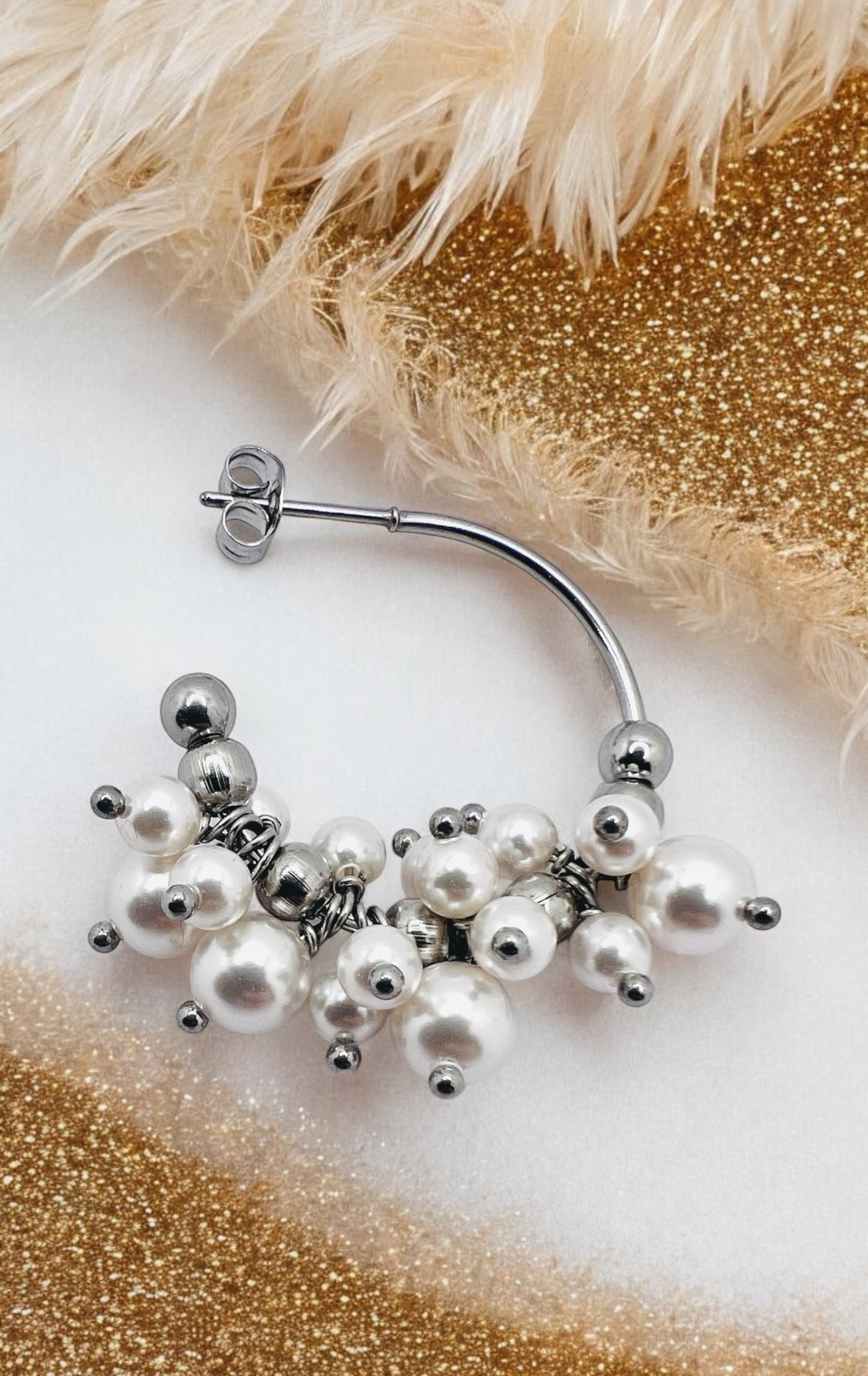 Mono orecchino in acciaio 