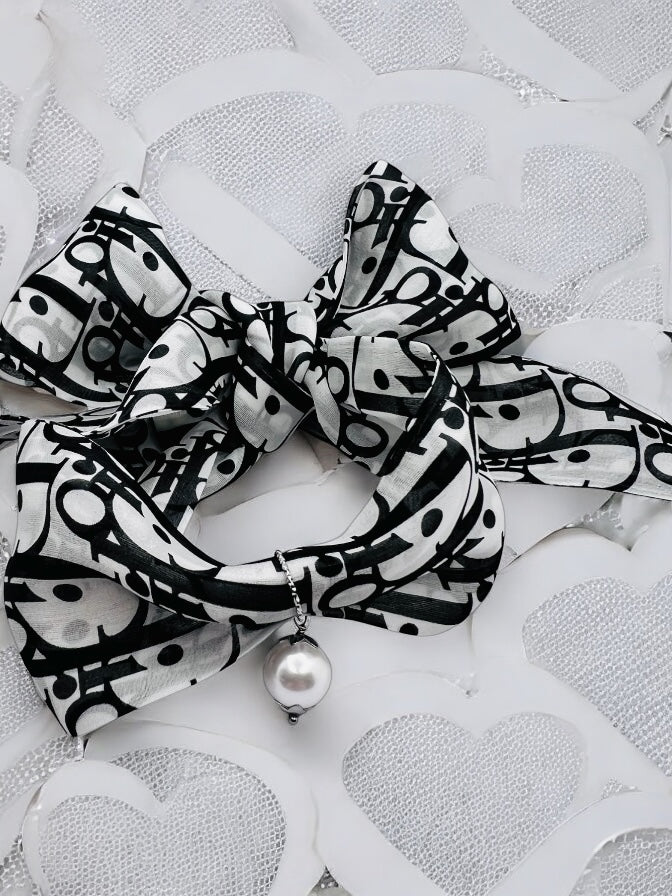 Choker di organza