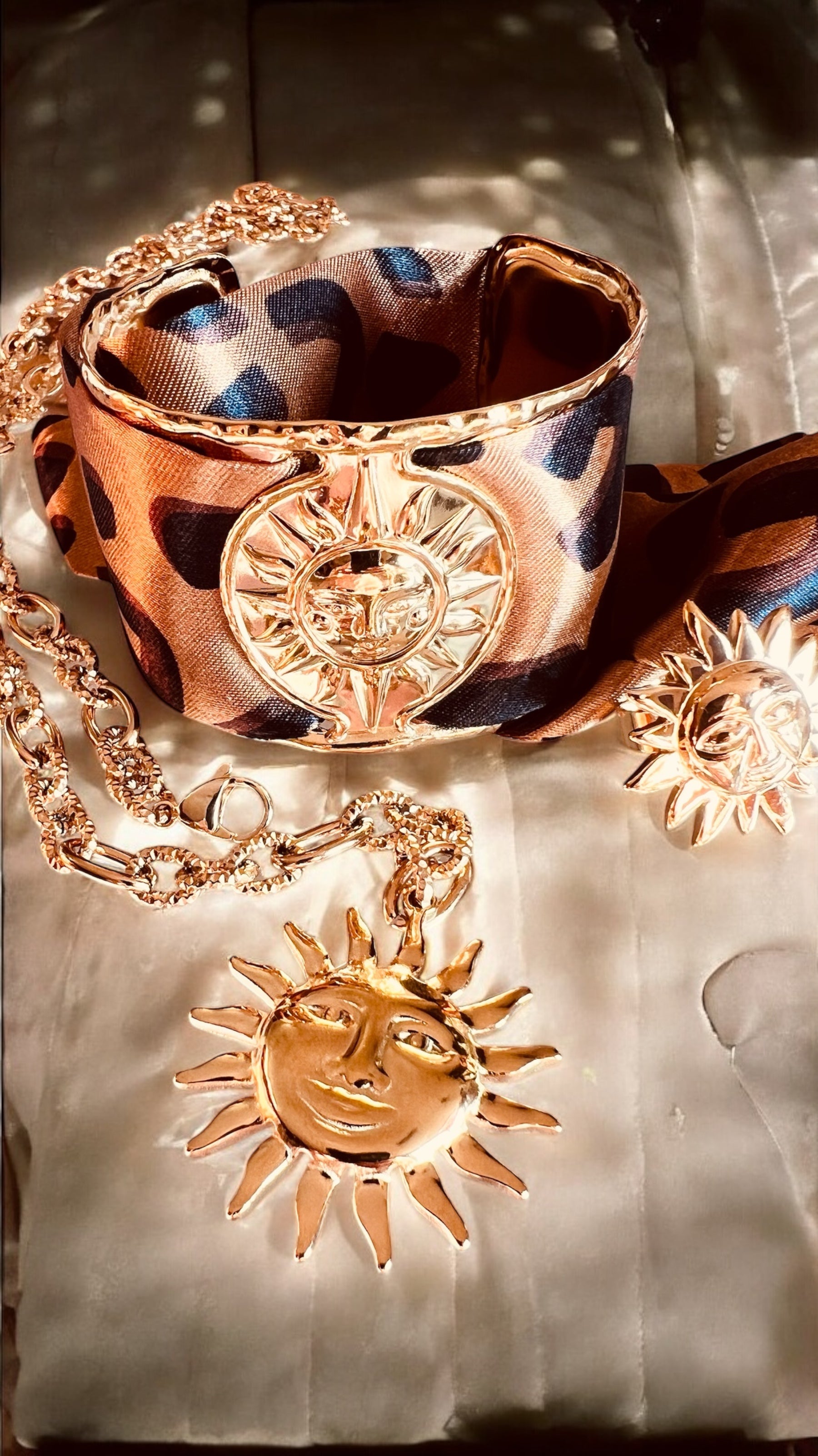 Bracciale rigido Sole