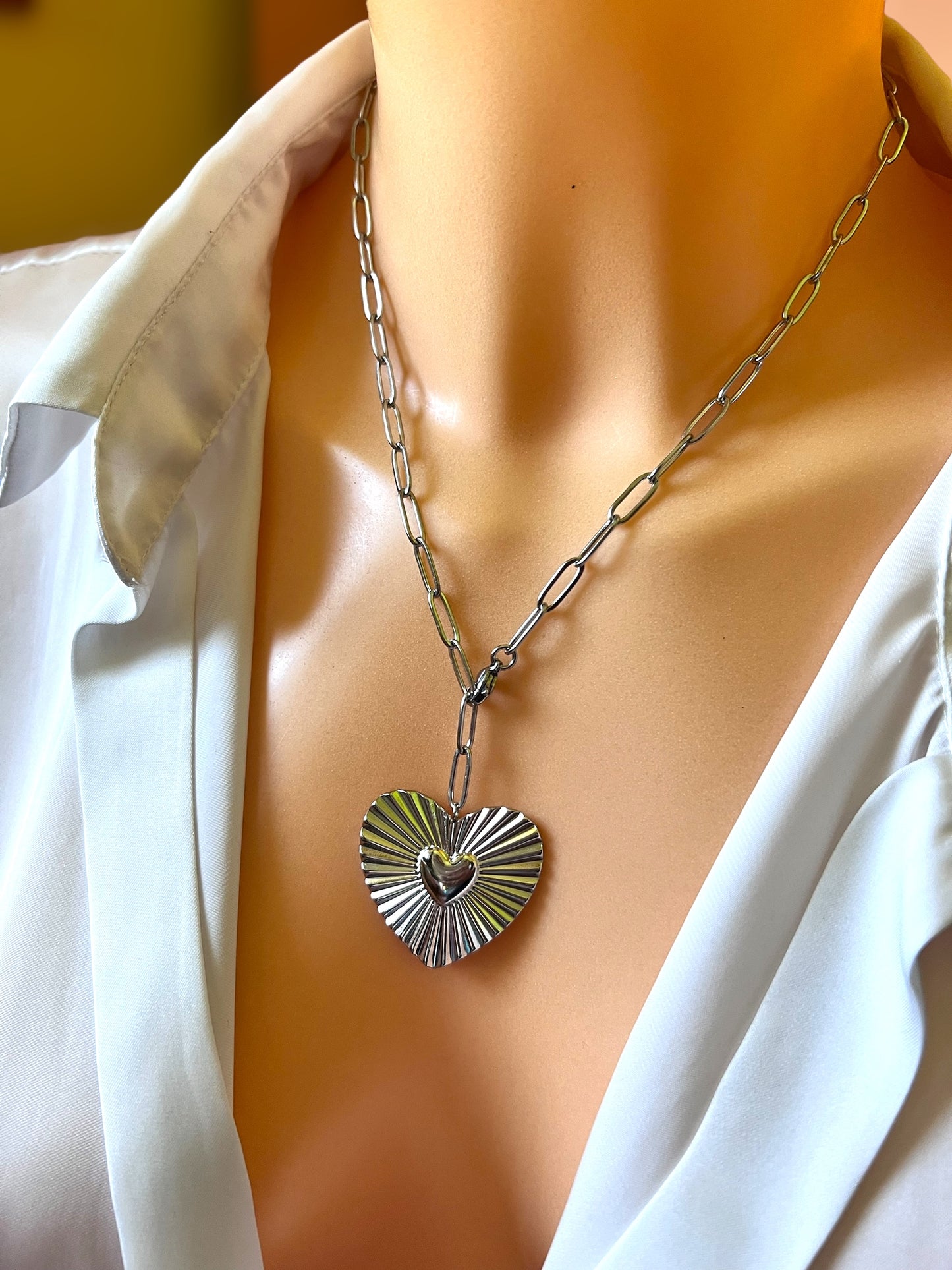 Girocollo in acciaio