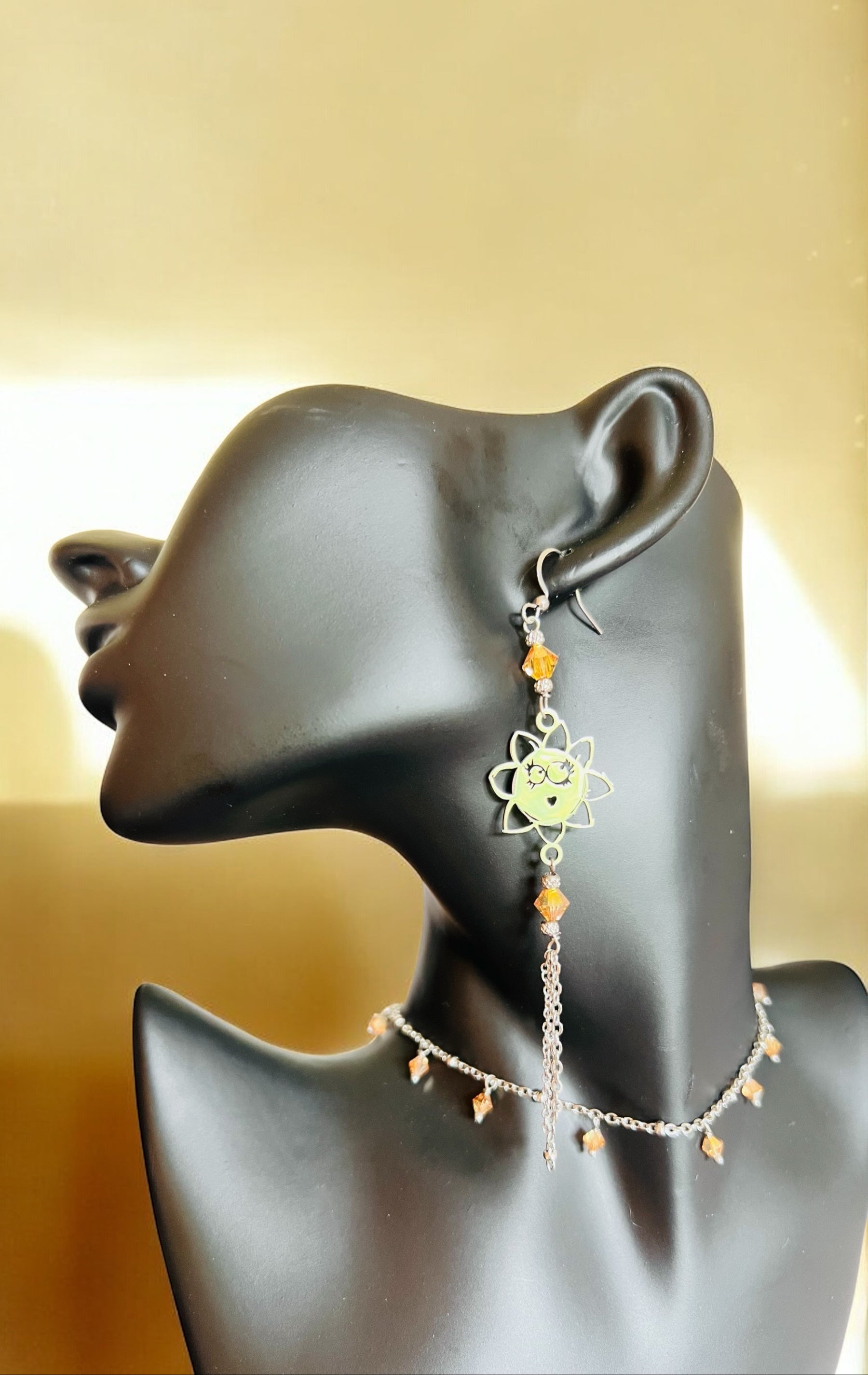 Mono orecchini in acciaio e cristalli Swarovski