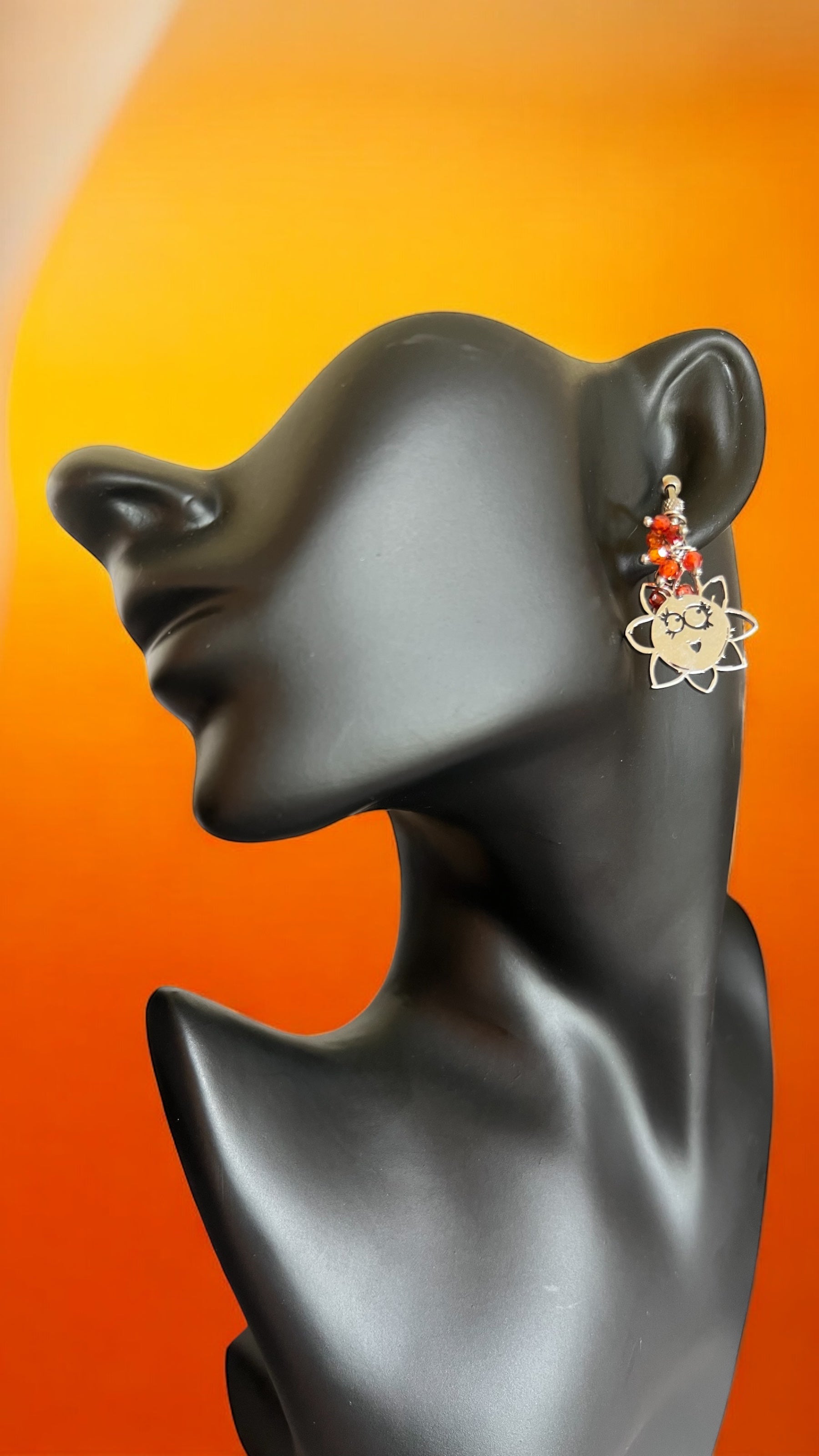 Mono orecchino in acciaio e zirconi