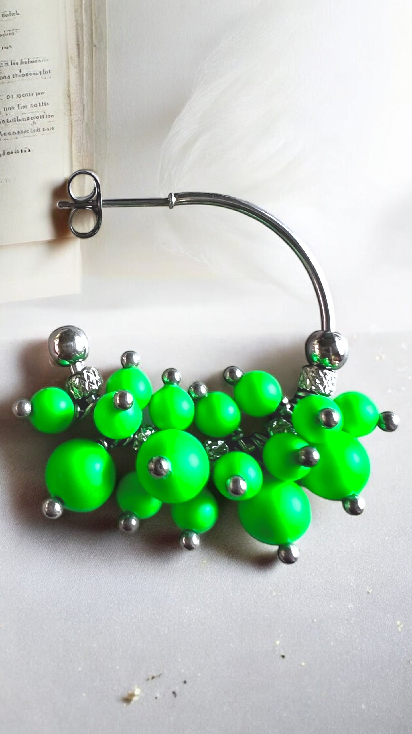 Mono orecchino in acciaio e perle Swarovski