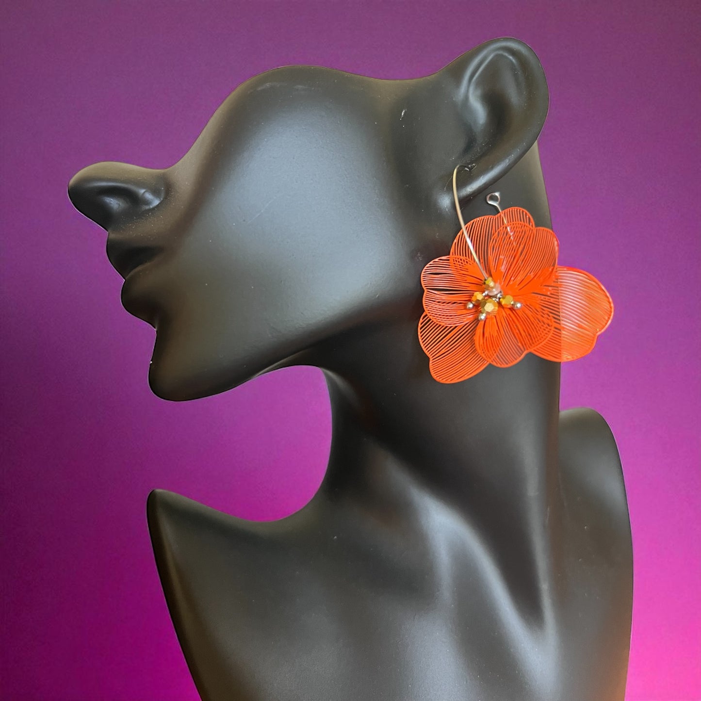 Mono orecchino in acciaio e cristalli