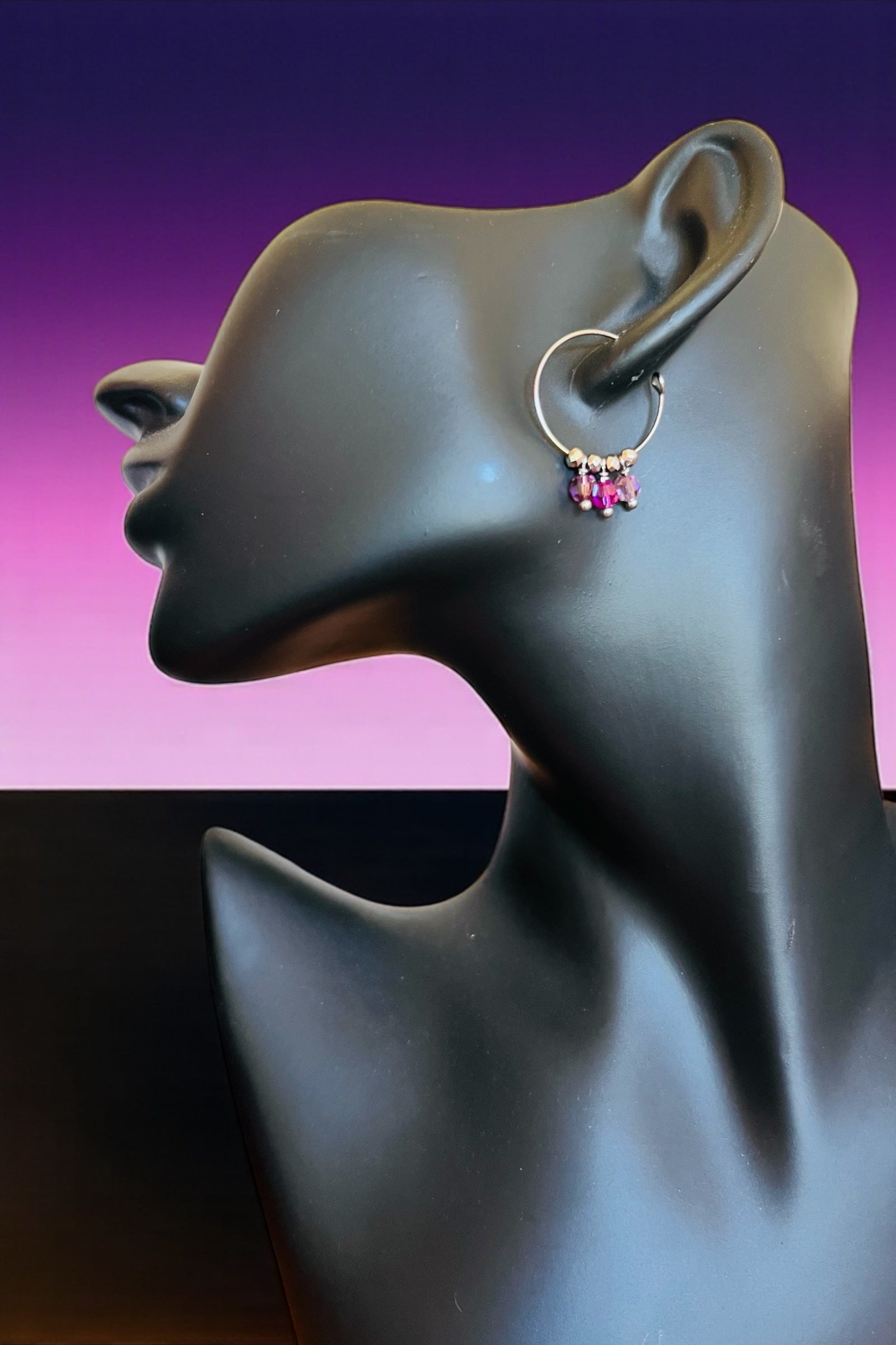 Mono orecchino in acciaio e cristalli