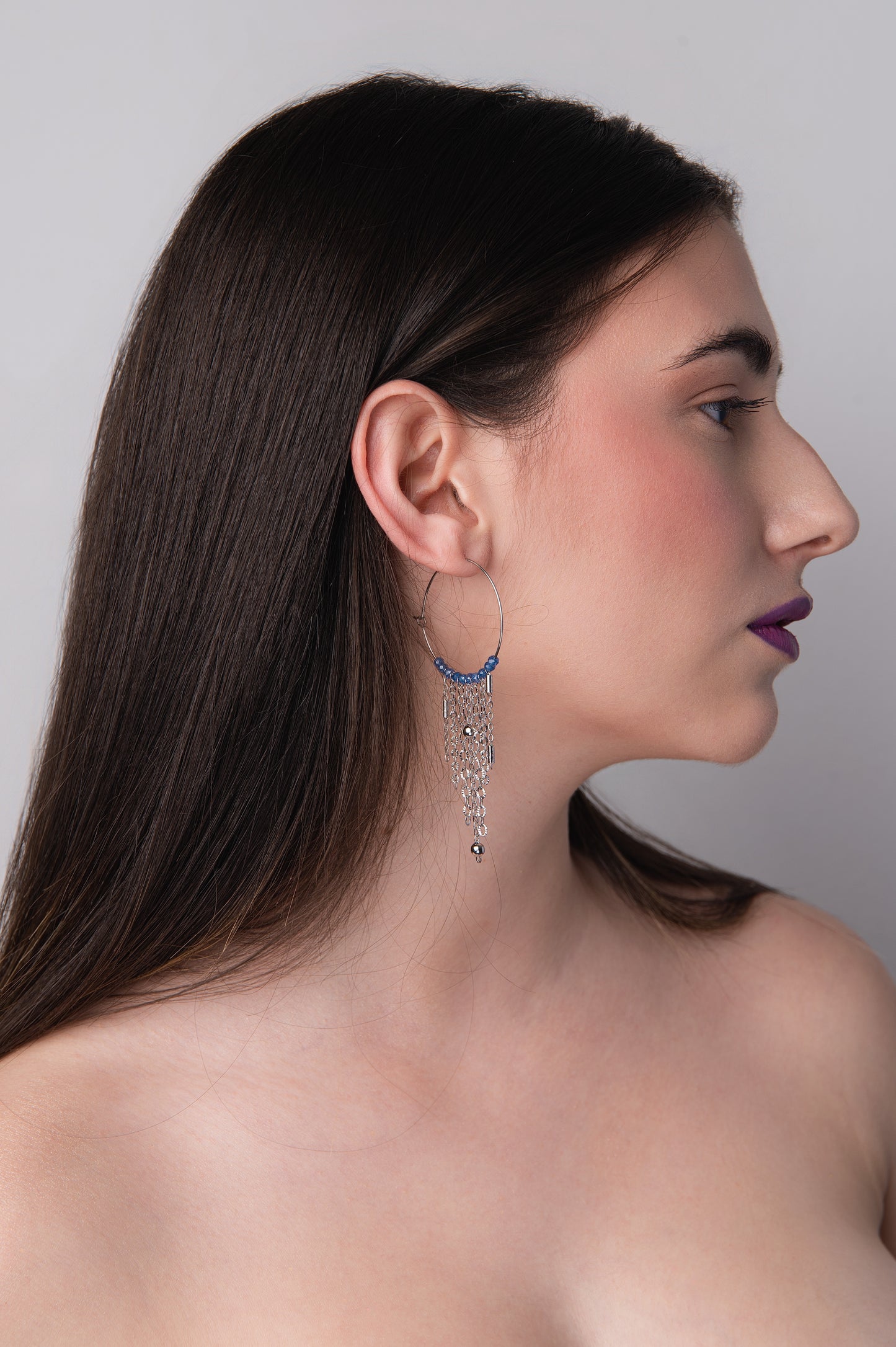 Mono Orecchino Maxi in Acciaio con Zirconi blu e Catene firmato Vizio Gioielli