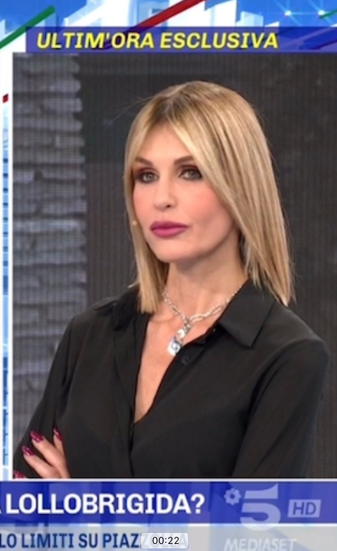 Girocollo in acciaio